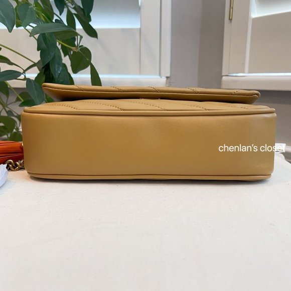 🎀NeW! Tory Burch Kira Small Tassel Flap Shoulder Bag - Picture 12 of 17